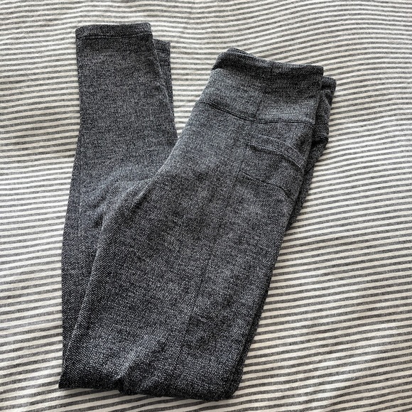 Athleta Herringbone Leggings - Picture 1 of 3